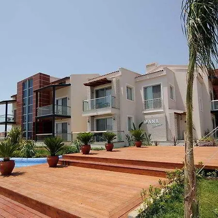 Diana アパートホテル