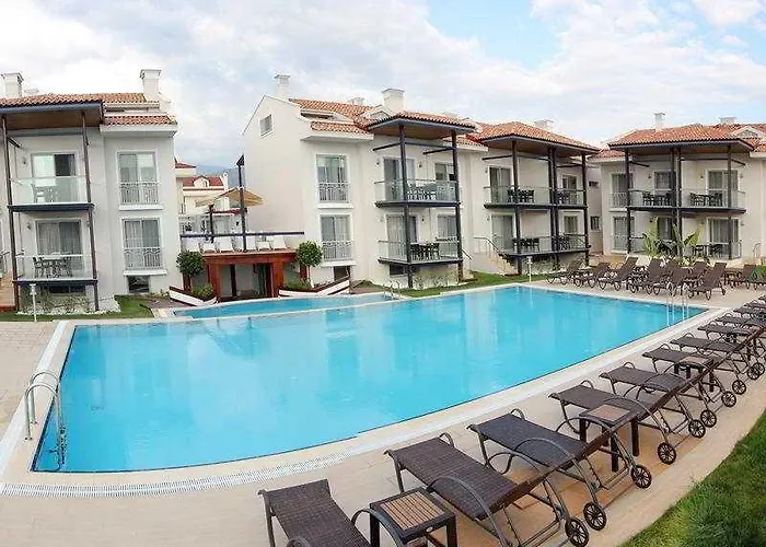 Diana Aparthotel 4*
