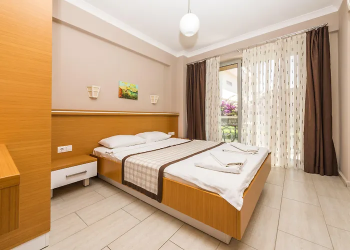 Diana Apartmanhotel Calis