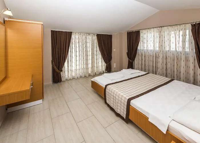 Diana Apartmanhotel