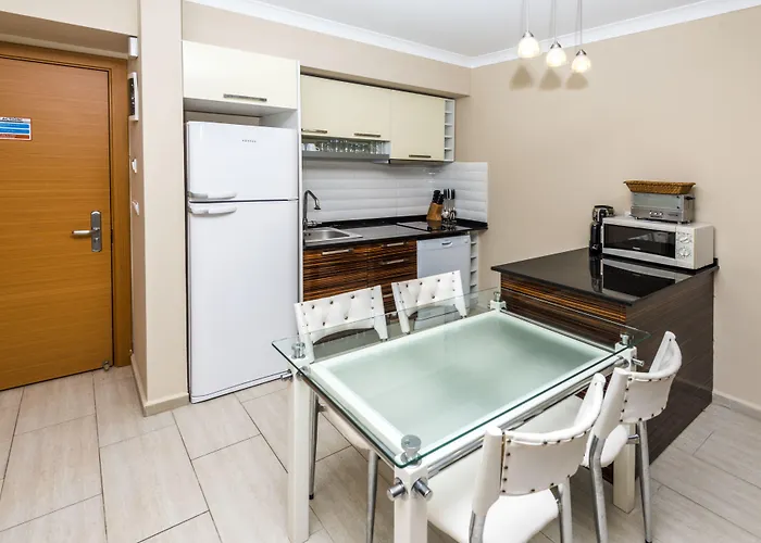 Diana Apartmanhotel Calis