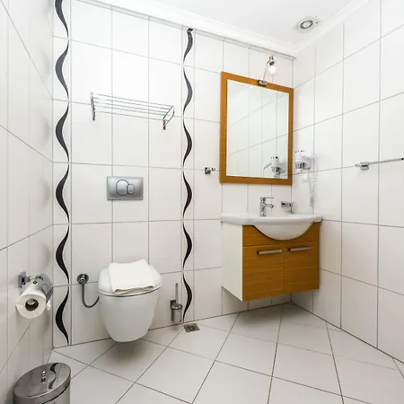 Aparthotel Diana 4*
