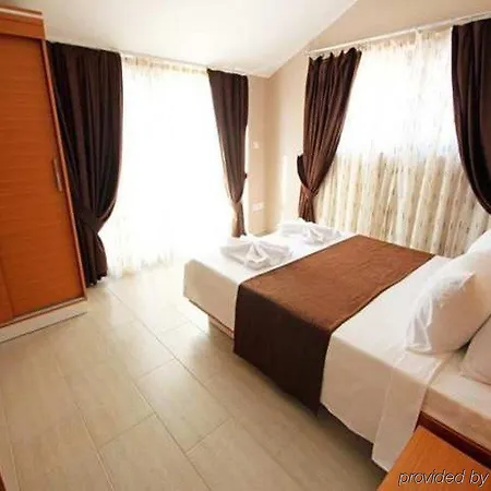 Diana Aparthotel Calis