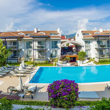 Diana Apartmanhotel 4*