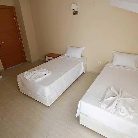 Diana Apartmanhotel Calis